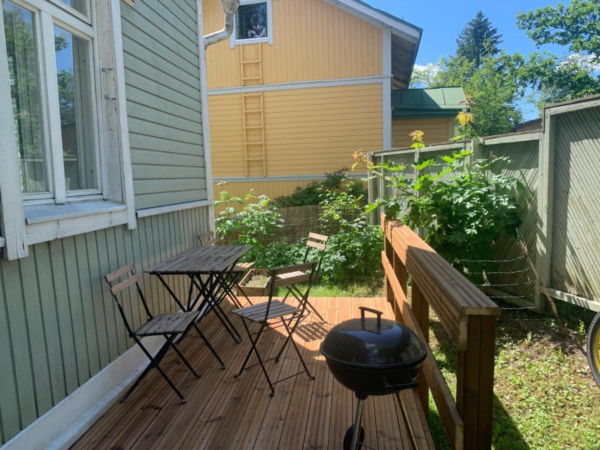 Newly Renovated Apartment In A Woodenhouse From 1910 In Martti! Turku Luaran gambar